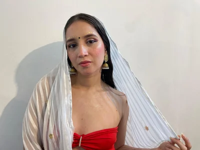 Red suit od jalimamona  5 snímek