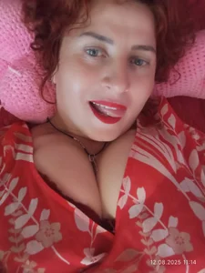 Darlene_EleanorПоцілунок 😘图片