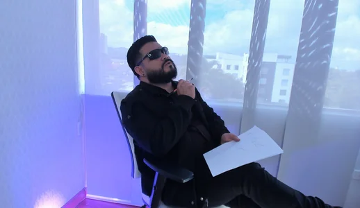 MichaelBear_ SHHH... SOMEONE COULD SEE ME AT THE OFFICE🤫🙊😈 Pic 6