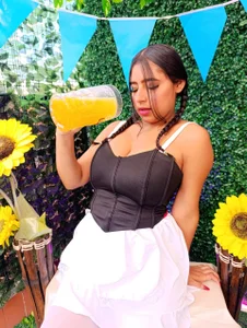 Zoe-Johnson_ 🍻Oktoberfest🍻 Pic 2
