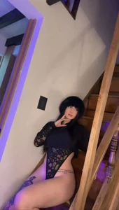 MilaLawrence Winter is coming Pic 3