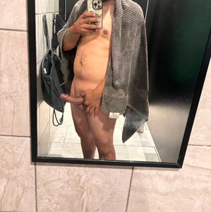BoywellsのPublicの 2枚の写真