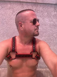 PumpChester82 aMAZEing Foto