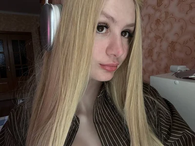 HelenaBargo on a casual vibe slika 3