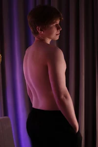 y0urSteve Public Pic 2