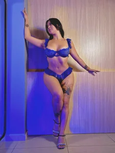 ToriCrossX Your girl in blue💙 Foto 3