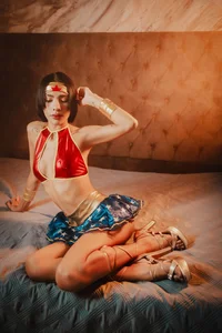 mia-reeves ⭐Wonder Woman 💗🔥⭐  3. fénykép