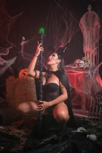 MeganStorn Maleficent 🎃🖤 Foto 3