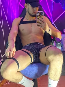 Zdjęcia Giomar_Reyes know:  4