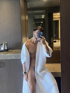 Welcome od Hunkyardd  5 snímek