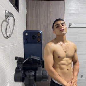 Christopher_Whitaker 🔥 Foto