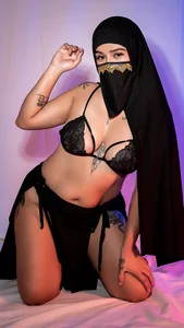 jamila_hott Public Immagine  2