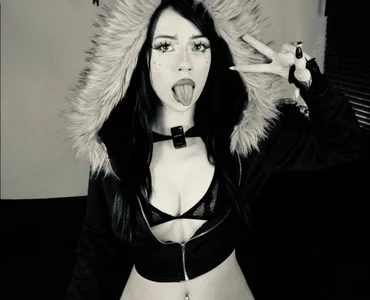 🖤🤍 de KittyJane  3 Imagens