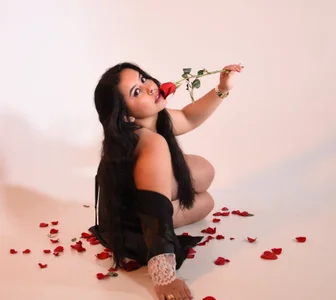 valerymeyerrのyour good girlの 4枚の写真