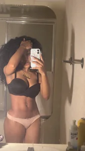 lifeoftt_19xx: Mirror selfies 🪞🪩 ( 2 фото)