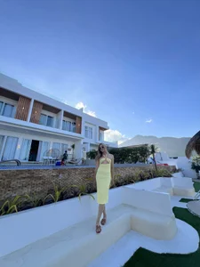 StaceyClinton Public 圖片