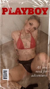petitetattooedgirl's photo
