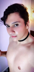 SamLopez1のa different dayの枚の写真