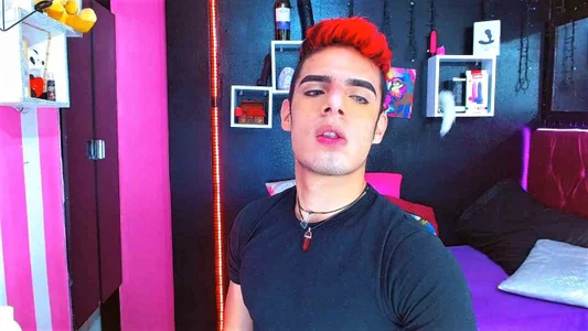 angel_sexyevil NEW LOOK Poză