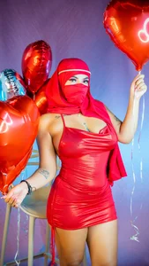 zulema_parvin VALENTINE'S DAY Pic 6