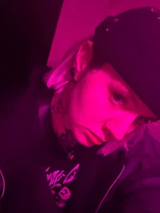 MonikaLowww Public รูป  4