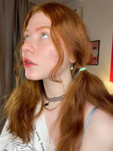 YourGingerCute Public Bilde