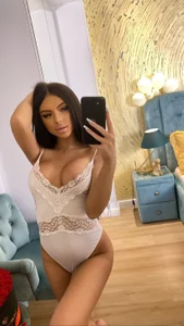 IvyRubens Selfies Pic 5