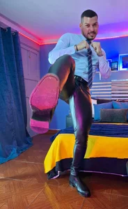 HenryBenso Leather fetish looks Foto 3