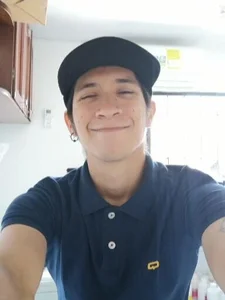 Cyril_Melmoth Public 圖片