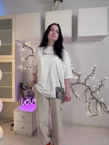 KaraNeagle Captured With Heart❤️📷 Immagine  3