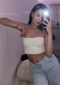 SophieLaine__ Public Pic