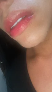 lucianaglow_ 💋 Foto 4