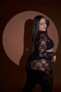 lynda_west Black lingerie🖤 Pic