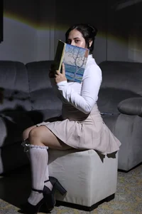 Cassandra_Armani Public  3টি ছবি