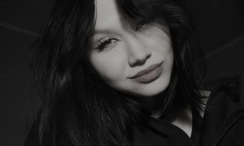 TameikaLatty 😗 Poză