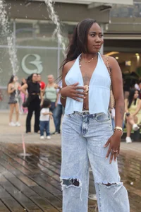 Rossiecameron_ On a casual outing💋🌹 Pic 7