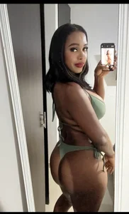 Lucia_Jackson Public Pic