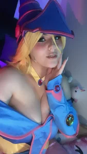 Dark Magician Girl ✨ de TuWaifuVirtual1 Foto 8