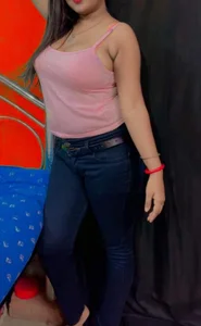 YOUR-VIRAL-RIYA's photo