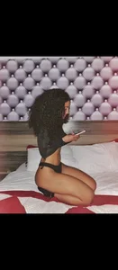 Daphnne_tayの🤍の 4枚の写真