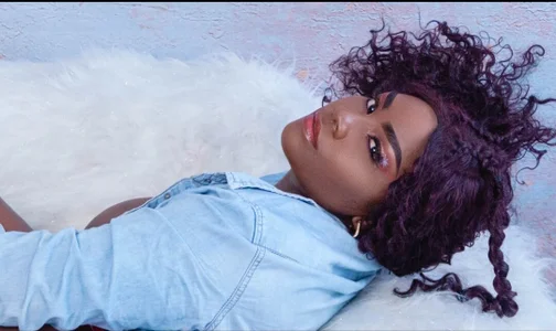 kaorysquirt A casual and exotic day Pic 2