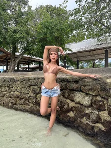 Premium_Womanhood 👙💋 Pic 3