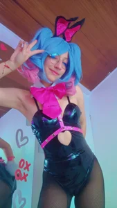 mitsuri_nyxRabbit Miku 💙🩷🖤图片 7
