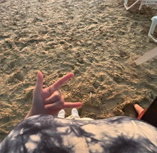 nikole_kitt sunny day on the beach ☀😍 Pic 4