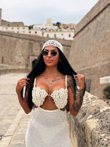 Angela_Myst kullanıcısının Lost in ibiza 🏝️☀️🪩👯‍♀️ albümü -  5 fotoğraf
