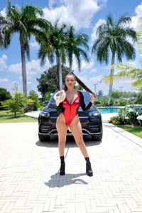 Forbidden Zone od LindaBenetti  7 snímek