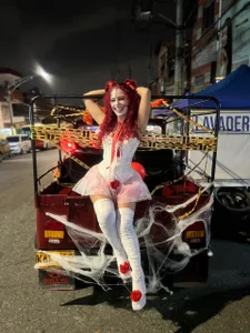 Sophiee_Hill I'm your sexy clown Foto