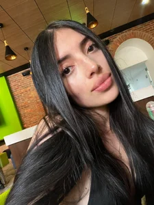 cynthia_ch Public Immagine  5