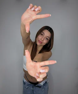 Public od ChloeGil  3 snímek