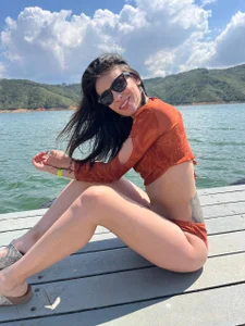 karlaa_james natural walk Foto